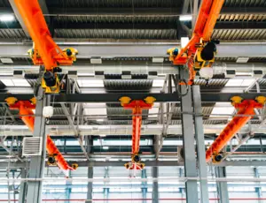  plafond usine destratificateur