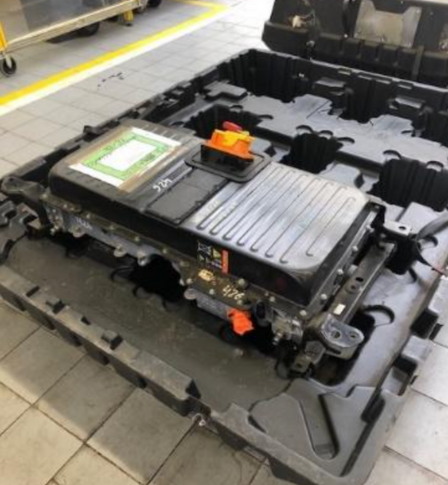 Vestalia_ Batteries VHU