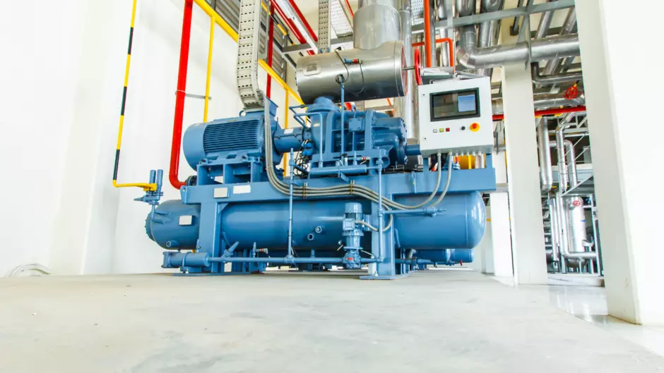 Groupe froid dans une usine