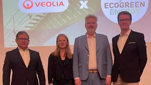 Signature du partenariat EcoGreenEnergy Veolia Energie Performance avec Thomas Watrin Amandine Aubert Freddy Rump et Dai-Loc Truong